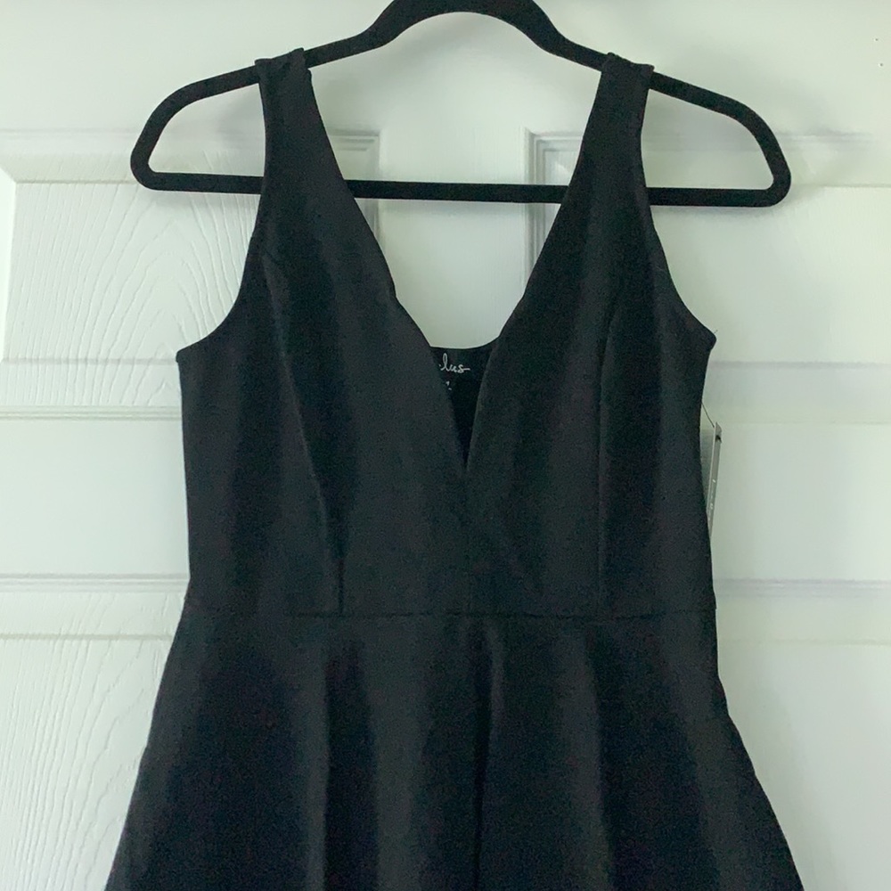 Lulu’s Dress - Picture 2 of 4